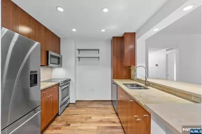 3103 City Place, Edgewater, NJ 07020 - Photo 5