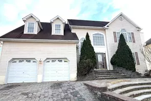 11 Decicco Dr, Raritan, NJ 08869 - Photo 1