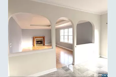 11 Decicco Drive, Raritan, NJ 08869 - Photo 9