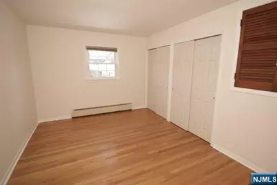21 Waibel Drive, Allendale, NJ 07401 - Photo 15