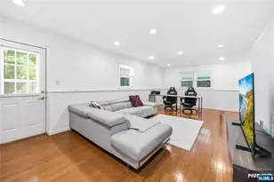 33 Mattocks Pl, Closter, NJ 07624 - Photo 5