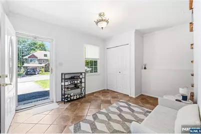 33 Mattocks Place, Closter, NJ 07624 - Photo 3