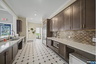 13 Whitney Avenue 402 #402, Morris Plains, NJ 07950 - Photo 43