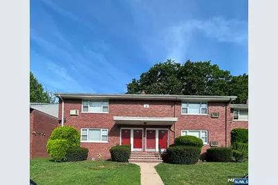 241 Passaic Street 16 A #16 A, Rochelle Park Township, NJ 07662 - Photo 1