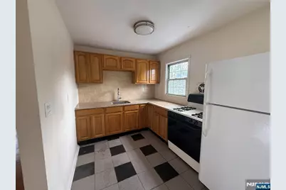 171-183 Fort Lee Road 173-1C #173-1C, Teaneck Township, NJ 07666 - Photo 11