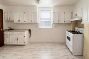 166 Van Buren St, Newark, NJ 07105 - Photo 3