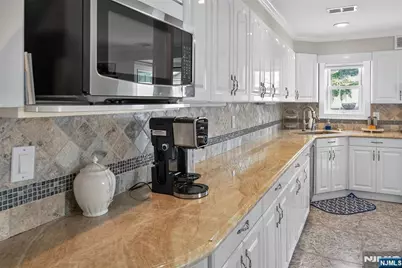 233 Church Street, Lodi, NJ 07644 - Photo 13