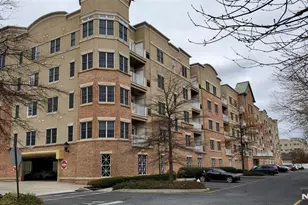 2116 Windsor Park Ct 78, Englewood, NJ 07631 - Photo 1