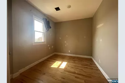 135 Palisade Avenue 2 #2, Garfield, NJ 07026 - Photo 9