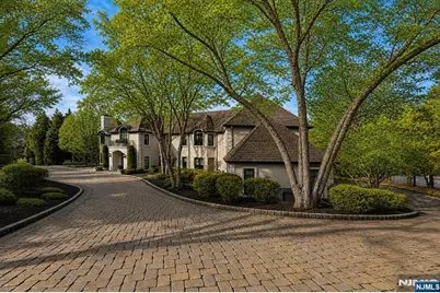 66 Hoover Drive, Cresskill, NJ 07626 - Photo 1