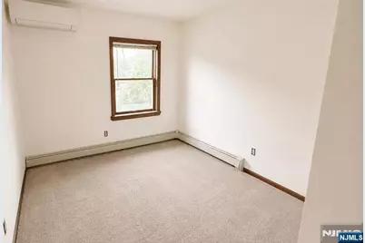 70 Prospect Avenue, New Milford, NJ 07646 - Photo 15