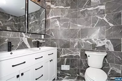105 Hollywood Avenue, Ho Ho Kus, NJ 07423 - Photo 11