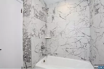105 Hollywood Avenue, Ho Ho Kus, NJ 07423 - Photo 13