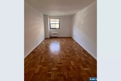 6515 Blvd 2E #2E, West New York, NJ 07093 - Photo 9