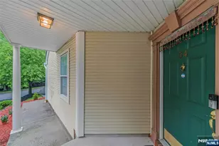 34 Eider Ct, Wayne, NJ 07470 - Photo 3
