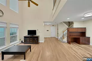 34 Eider Ct, Wayne, NJ 07470 - Photo 5