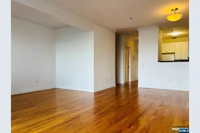 1100 River Road 105 #105, Edgewater, NJ 07020 - Photo 11