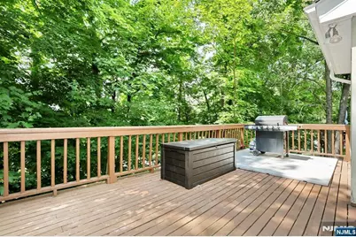 14 Birdseye Circle, Wayne, NJ 07470 - Photo 17