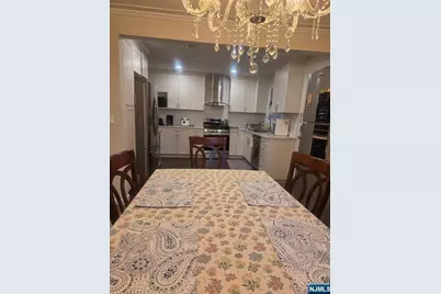 680 Linden Avenue, Ridgefield, NJ 07657 - Photo 3