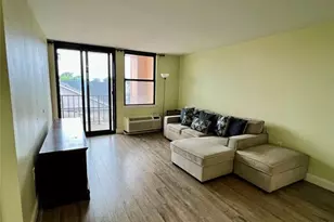 200 Division Street 5J, Cliffside Park, NJ 07010 - Photo 3