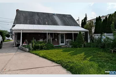 85 Strong, Wallington, NJ 07057 - Photo 5
