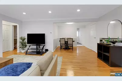 39-20 Dobrin A #A, Fair Lawn, NJ 07410 - Photo 5