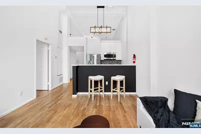 518 Gregory Avenue A-425 #A-425, Weehawken, NJ 07086 - Photo 9