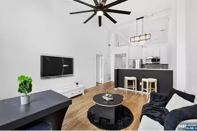 518 Gregory Avenue A-425 #A-425, Weehawken, NJ 07086 - Photo 3