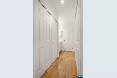 518 Gregory Avenue A-425 #A-425, Weehawken, NJ 07086 - Photo 11
