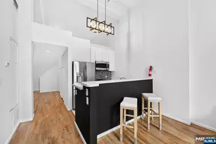 518 Gregory Ave A-425, Weehawken, NJ 07086 - Photo 5