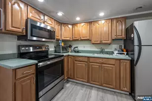 1150 Margaret St, Teaneck Township, NJ 07666 - Photo 27