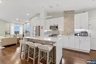 620 38th Street 205, Union City, NJ 07087 - Photo 9