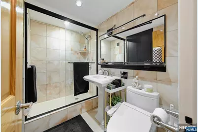 1203 River Road 1G #1G, Edgewater, NJ 07020 - Photo 15