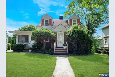 544 Abbott Avenue, Ridgefield, NJ 07657 - Photo 1
