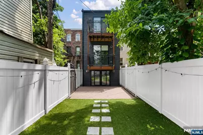 13 Britton Street 1 #1, Jersey City, NJ 07306 - Photo 15
