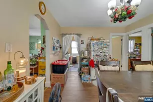 216 Irving Pl, Lyndhurst Township, NJ 07071 - Photo 5
