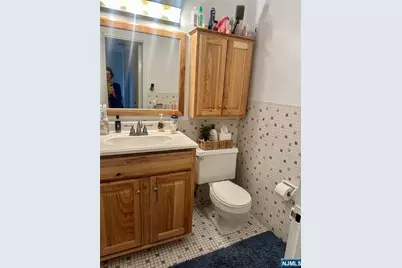 2100 Linwood 3F #3F, Fort Lee, NJ 07024 - Photo 5