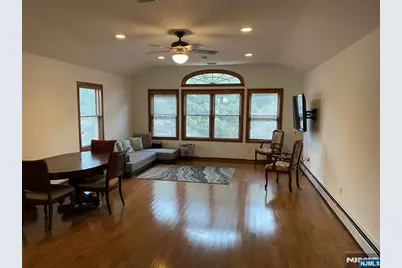 43 Martha Avenue, Elmwood Park, NJ 07407 - Photo 9