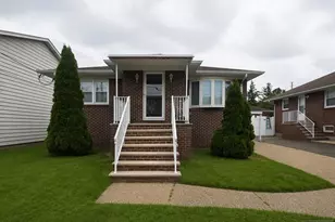 16 Jackson Ave, South Hackensack Township, NJ 07606 - Photo 1