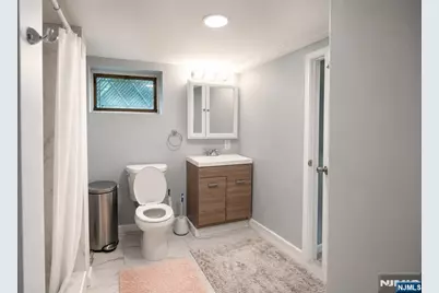 401 Broad Avenue, Englewood, NJ 07631 - Photo 23