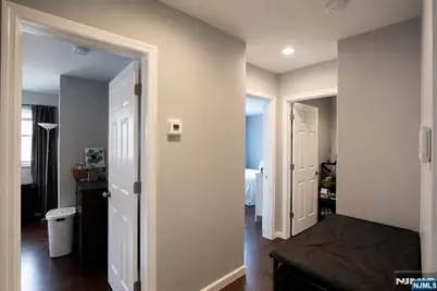 401 Broad Avenue, Englewood, NJ 07631 - Photo 15