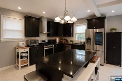 401 Broad Avenue, Englewood, NJ 07631 - Photo 5