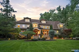 1 Aspen Ct, Mahwah, NJ 07430 - Photo 1
