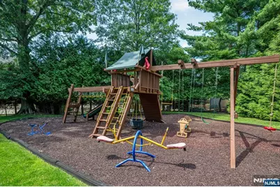 1 Aspen Court, Mahwah, NJ 07430 - Photo 47