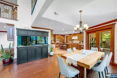 1 Aspen Court, Mahwah, NJ 07430 - Photo 17