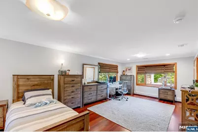 1 Aspen Court, Mahwah, NJ 07430 - Photo 37