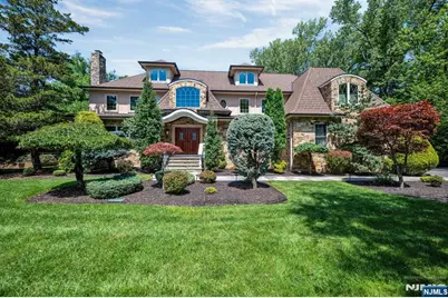1 Aspen Court, Mahwah, NJ 07430 - Photo 5
