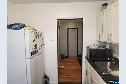 490 Beverly Road C4 #C4, Teaneck Township, NJ 07666 - Photo 7