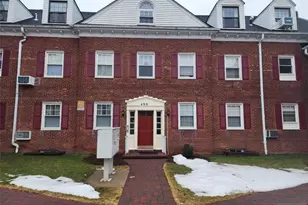 490 Beverly Road C4, Teaneck Township, NJ 07666 - Photo 1