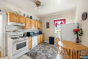 948 Van Houten Ave, Clifton, NJ 07013 - Photo 13